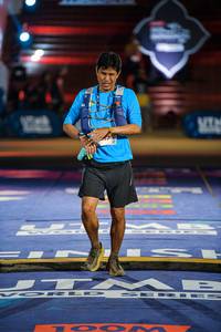 BIB: 704
                            <button type="button" onclick="openModal(22758369)" class="btn btn-primary btn-sm float-right btn-popup" data-toggle="modal" data-target=".modal-high-quality">
                        <i class="fas fa-shopping-cart"></i> Add to Cart
                    </button>
                                            <button type="button" onclick="isThisMe(22758369, true)" class="btn btn-success btn-sm float-right btn-popup btn-isme hidden" data-toggle="tooltip" data-placement="bottom" title="นี่คือรูปของคุณใช่ไหม คลิกที่นี่เพื่อเอาเข้าอัลบั้ม">
                        <i class="fas fa-plus"></i> Add to album
                    </button>
                    <button type="button" onclick="isThisMe(22758369, false)" class="btn btn-warning btn-sm float-right btn-popup btn-isnotme hidden">
                        <i class="fas fa-ban"></i> Remove from album
                    </button>